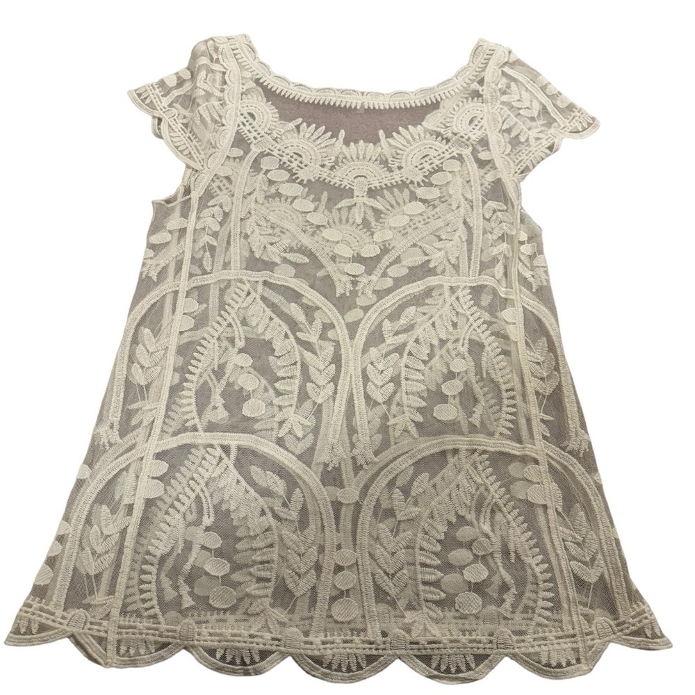 Capri lace shirt